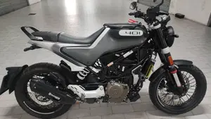 Husqvarna Svartpilen 401 (2021 - 23)  (3)