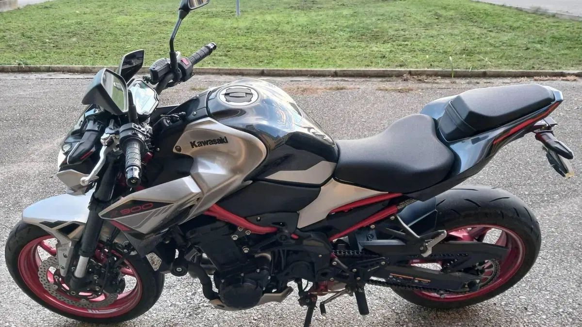 Kawasaki Z 900 (2021 - 24)  (3)