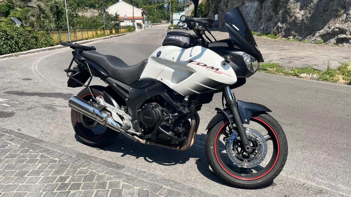 Yamaha TDM 900 (2002 - 14)  (3)