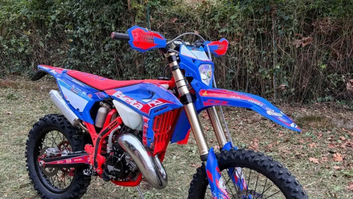 Betamotor RR 125 2T Enduro Race (2026)  (9)