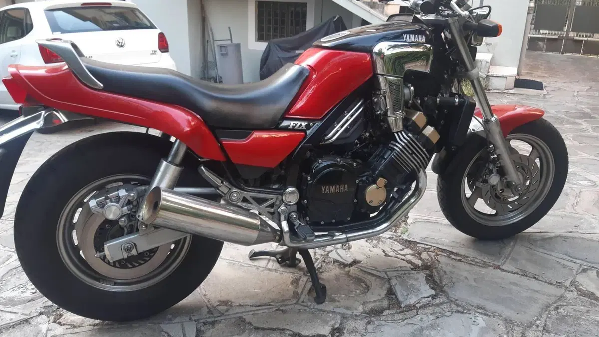 Yamaha   (2)