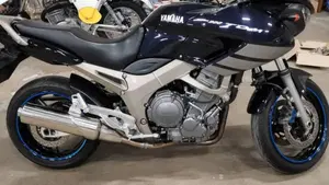 Yamaha TDM 900 (2002 - 14)  (4)