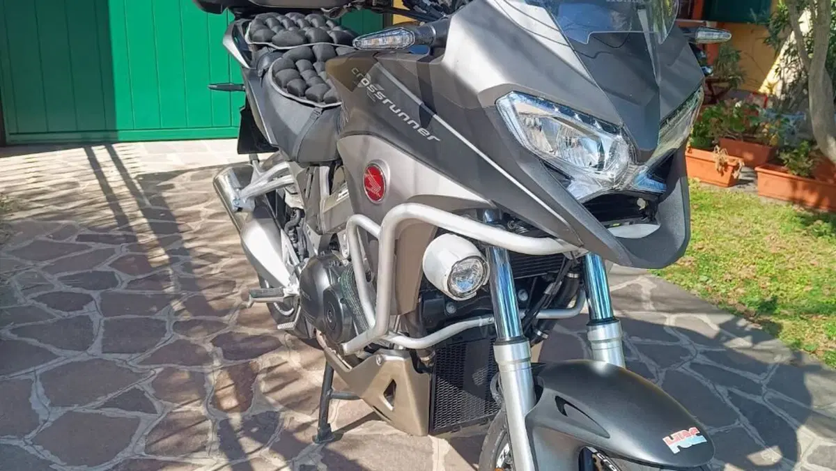 Honda Crossrunner Travel Edition ABS (2015 - 18)  (3)