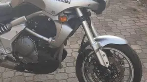 Kawasaki Versys 650 (2006 - 09)  (4)