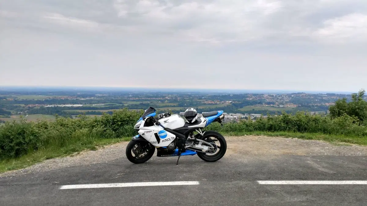 Honda CBR 600 RR (2005 - 06) 