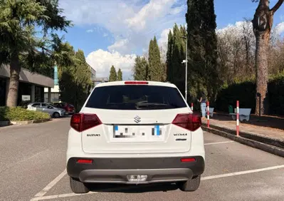 Suzuki Vitara 1.4 Hybrid Easy Top (3)