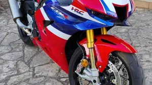 Honda CBR 1000 RR-R Fireblade SP (2024 - 26)  (9)