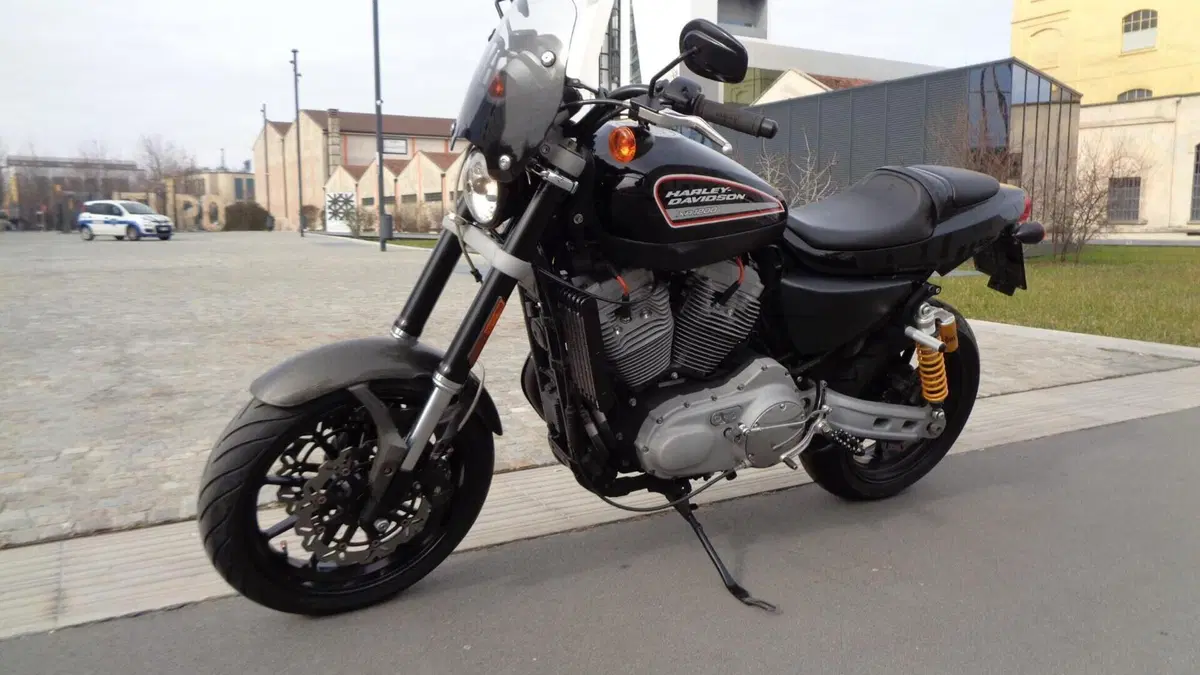 Harley-Davidson 1200 XR (2009 - 12)  (2)