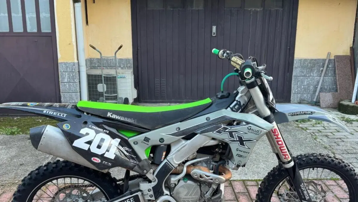 Kawasaki KX250F (2019)  (2)