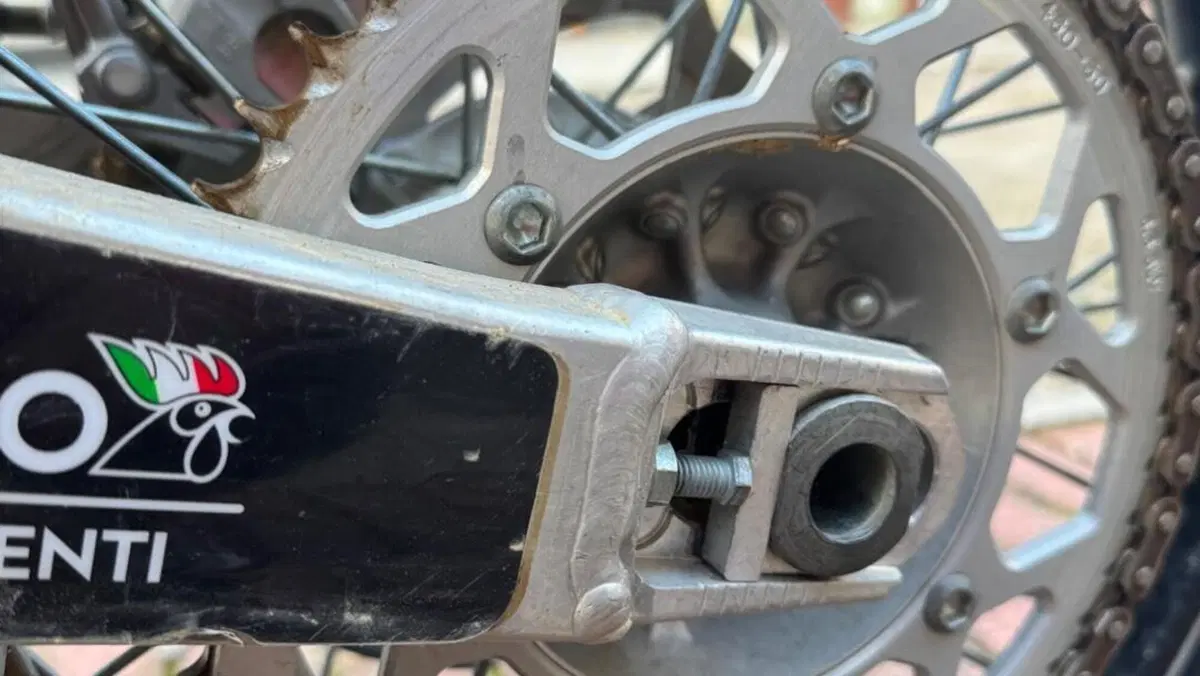 Kawasaki KX250F (2019)  (5)