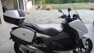 Honda Integra 750 DCT ABS (2014 - 15)  (2)