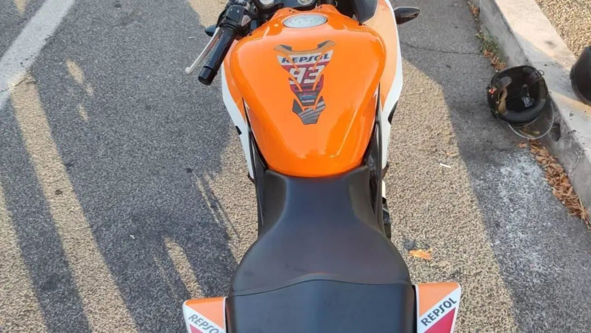 Honda CBR 300 R ABS (2014 - 17)  (4)