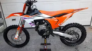 KTM 450 SX-F (2024) 