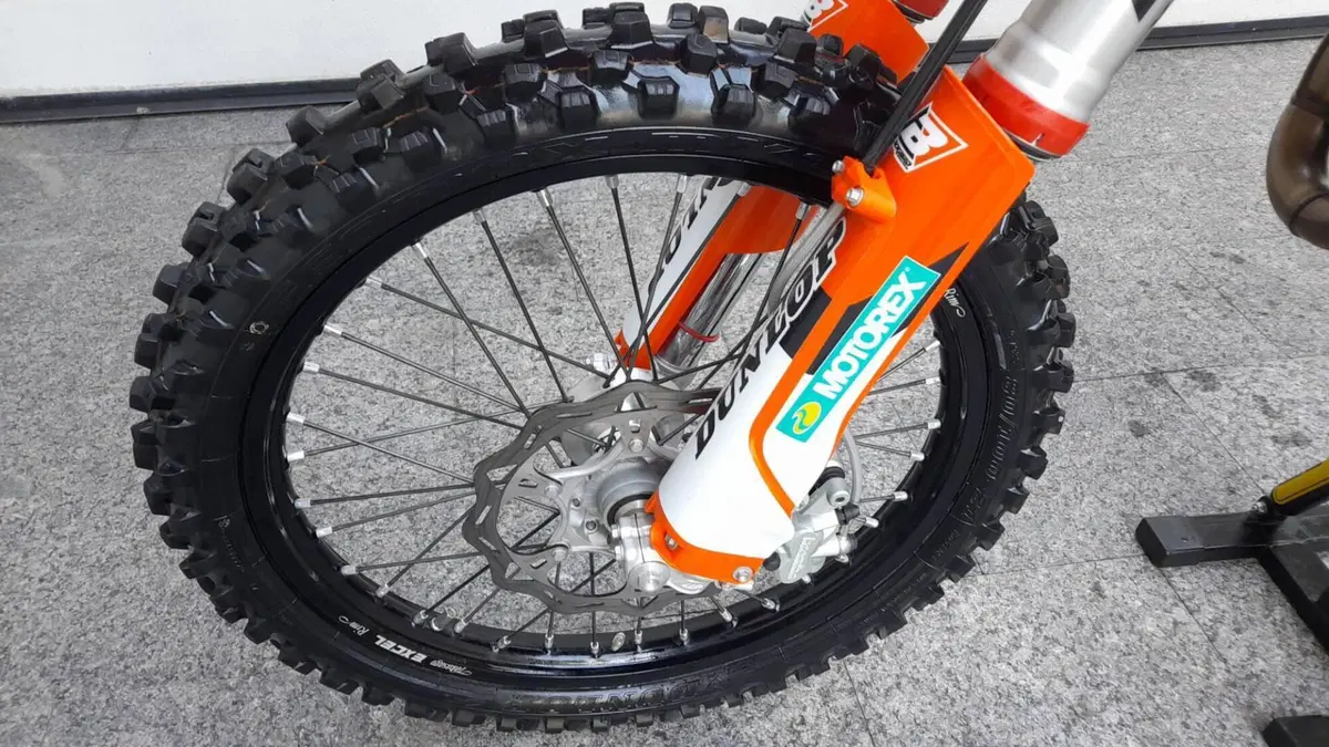 KTM 450 SX-F (2024)  (5)