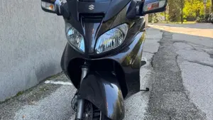 Suzuki Burgman AN 650 Executive ABS (2006 - 12)  (2)