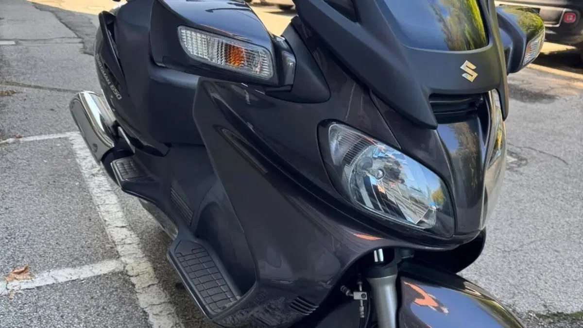 Suzuki Burgman AN 650 Executive ABS (2006 - 12)  (5)