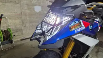 Bmw F 450 R (2027) usata