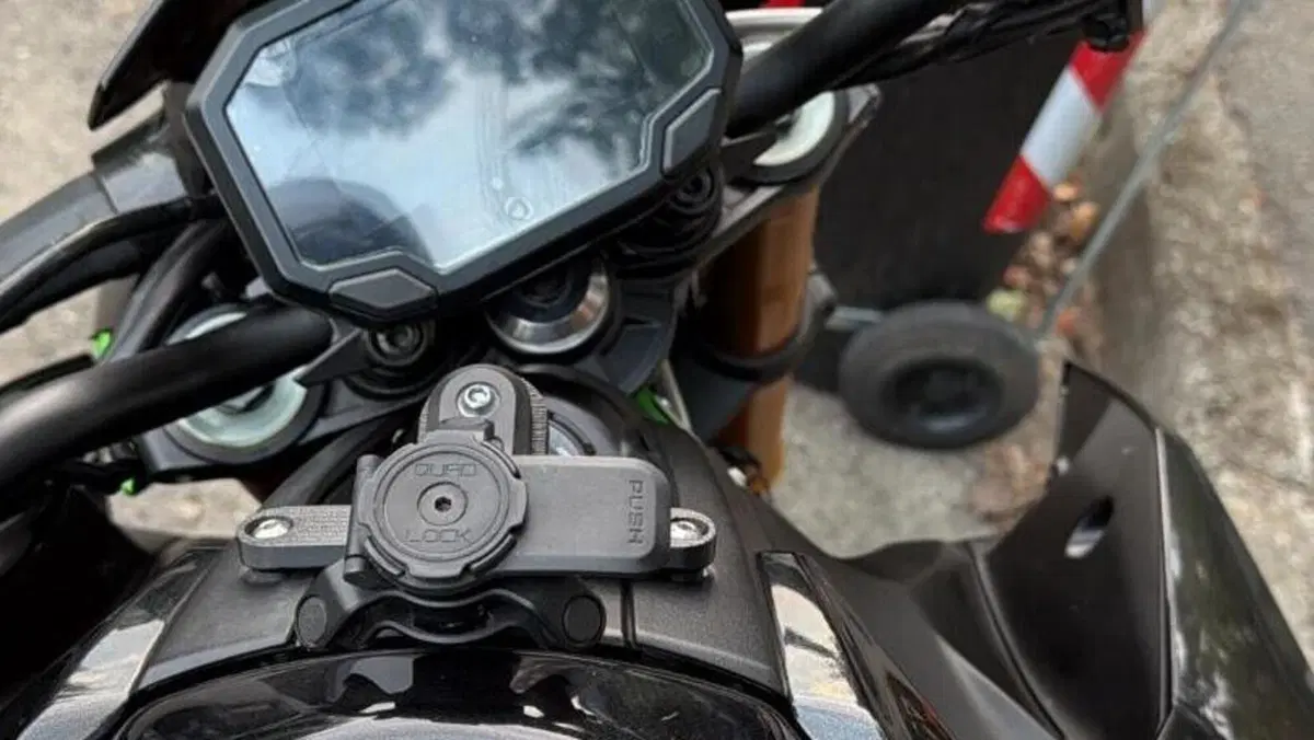Kawasaki Z 900 SE (2022 - 24)  (3)