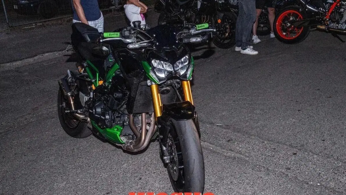 Kawasaki Z 900 SE (2022 - 24)  (8)