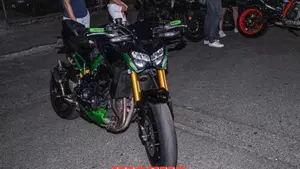 Kawasaki Z 900 SE (2022 - 24)  (8)