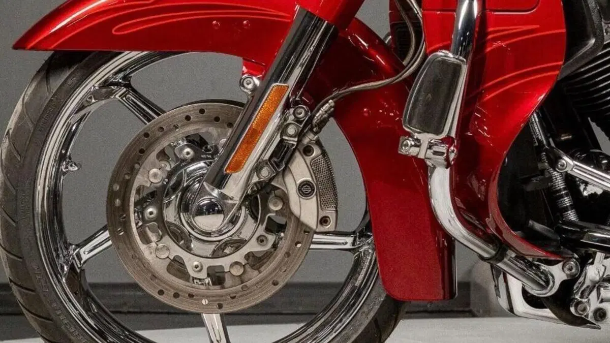 Harley-Davidson 110 Street Glide (2016) - FLHXSE  (13)