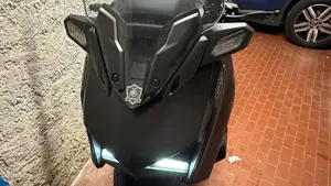 Yamaha X-Max 300 Tech Max (2021 - 24)  (7)