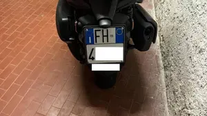 Yamaha X-Max 300 Tech Max (2021 - 24)  (10)