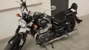 Royal Enfield Super Meteor 650 (2023 - 26) 