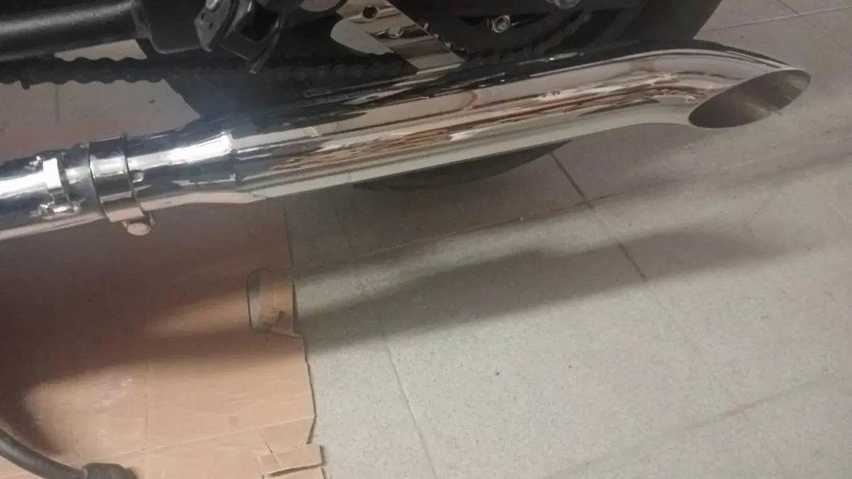 Royal Enfield Super Meteor 650 (2023 - 26)  (5)