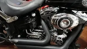 Harley-Davidson 1690 Breakout (2013 - 17) - FXSB 