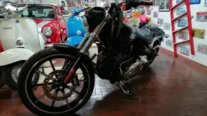 Harley-Davidson 1690 Breakout (2013 - 17) - FXSB  (5)