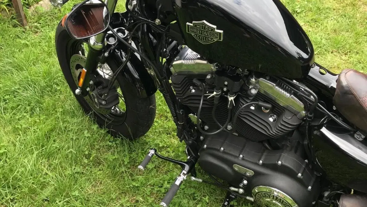 Harley-Davidson 1200 Forty-Eight (2010 - 15)  (5)