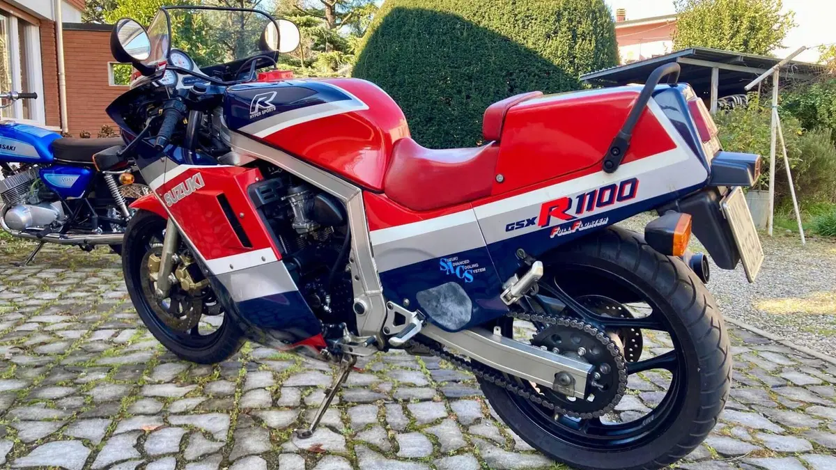 Suzuki   (5)