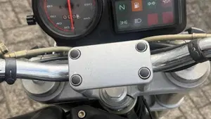 Ducati Monster 750 Dark (1999 - 02)  (5)