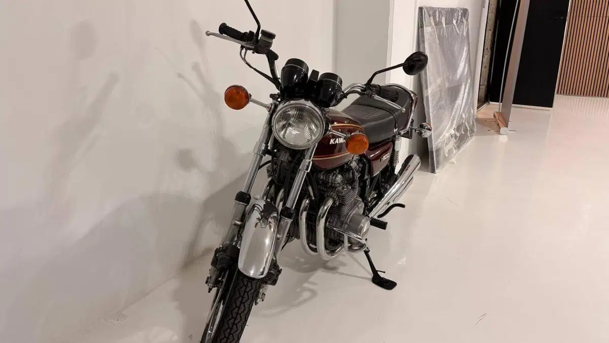Kawasaki   (3)