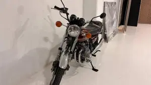 Kawasaki   (3)