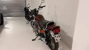 Kawasaki   (6)