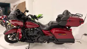 Harley-Davidson 114 Road Glide Limited (2020) - FLTRK  (6)