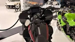 Harley-Davidson 114 Road Glide Limited (2020) - FLTRK  (7)