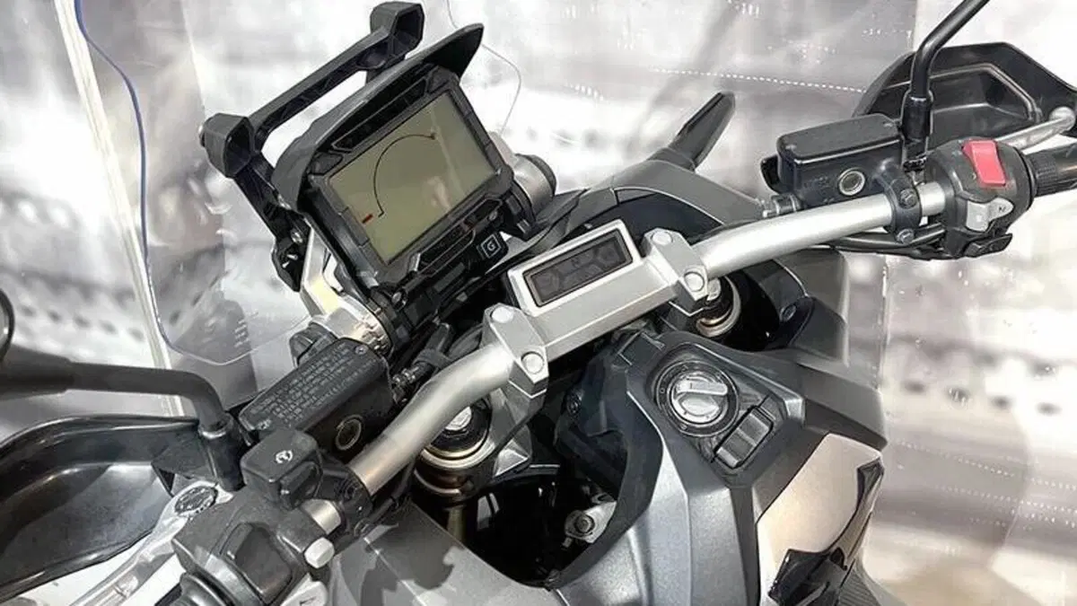 Honda X-ADV 750 (2018 - 20)  (6)