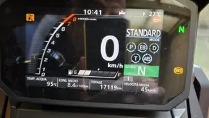 Honda X-ADV 750 DCT (2021 - 24)  (4)
