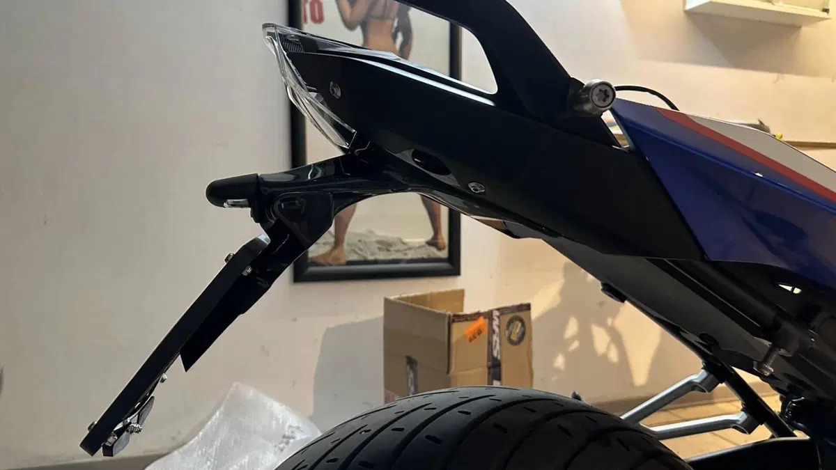 Bmw R 1250 R (2021 - 25)  (9)