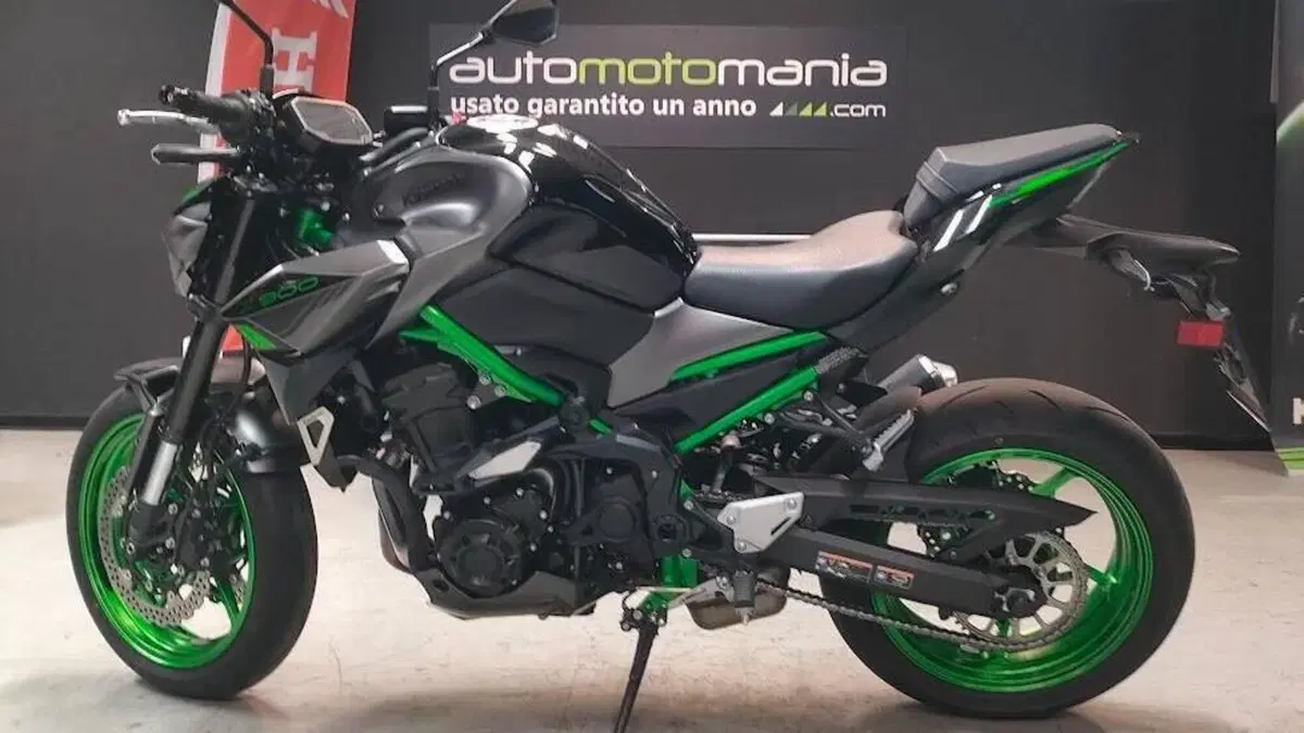 Kawasaki Z 900 (2021 - 24) 