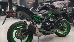 Kawasaki Z 900 (2021 - 24)  (7)