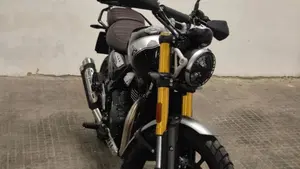 Triumph Scrambler 400 X (2024 - 26)  (5)