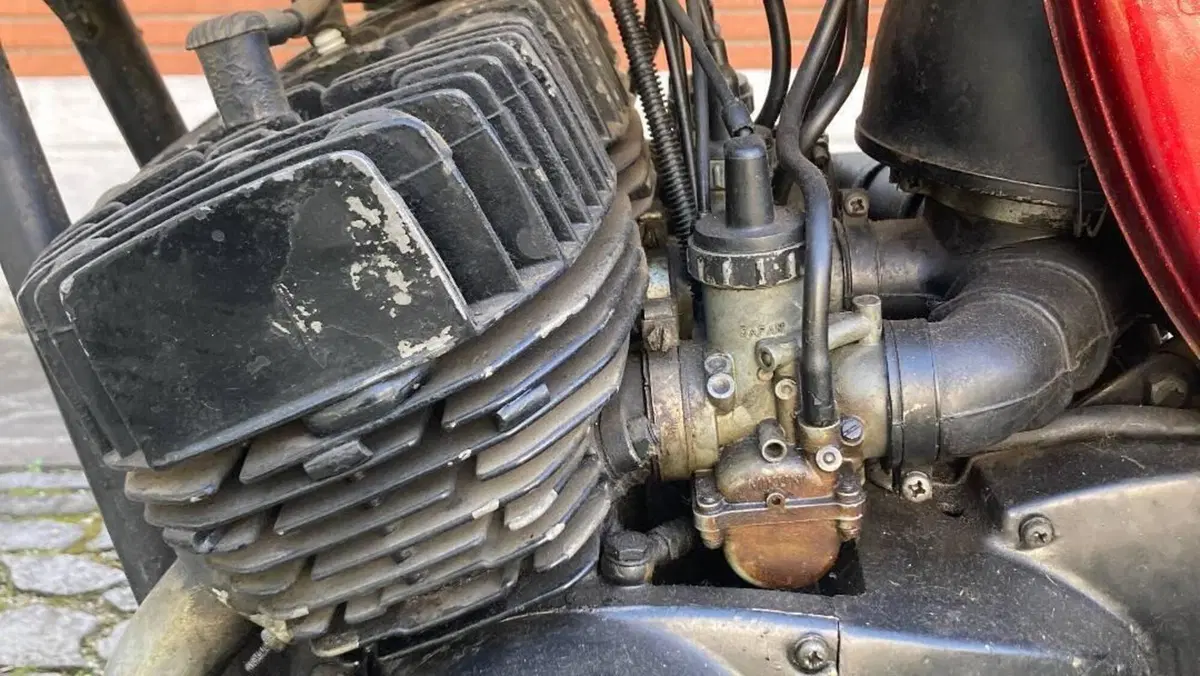 Kawasaki   (6)