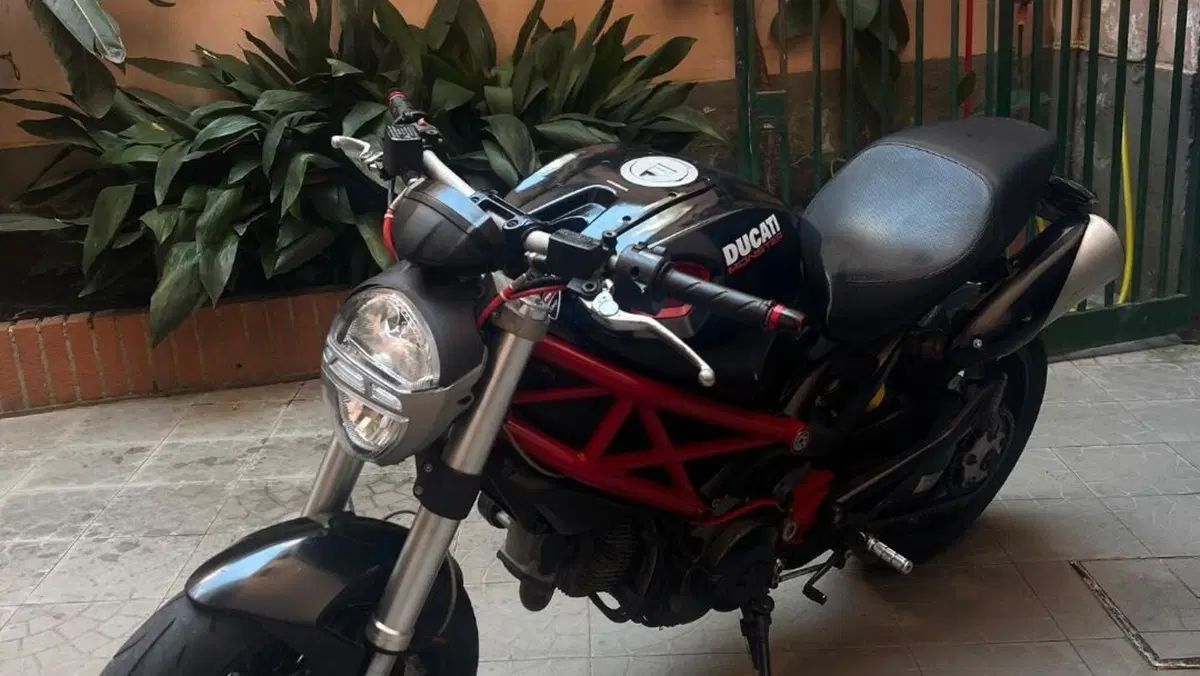 Ducati Monster 796 (2010 - 13)  (3)