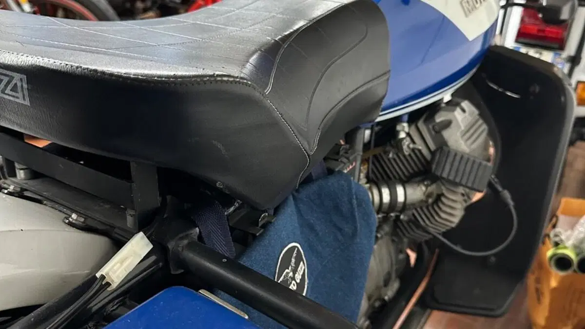Moto Guzzi   (4)