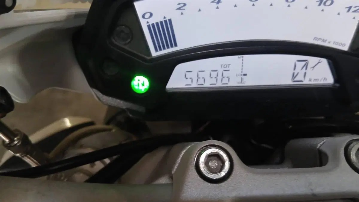Ducati Monster 796 (2010 - 13)  (2)
