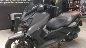 Yamaha X-Max 250 ABS (2014 - 16)  (2)